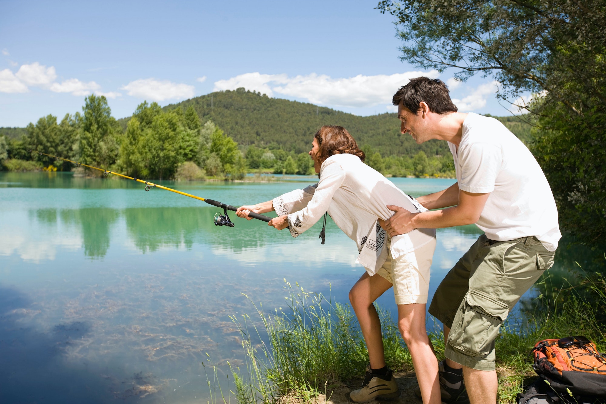 how to safely catch fish in ponds